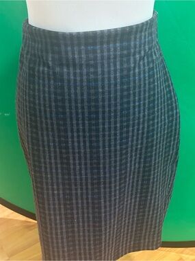 Silverskylight Navy and Black Plaid Pencil Skirt
